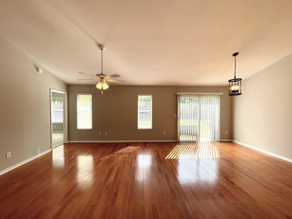 Cute 4/2 Home in East Orlando Wedgefield! property image