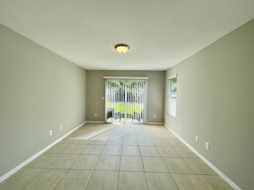Cute 4/2 Home in East Orlando Wedgefield! property image