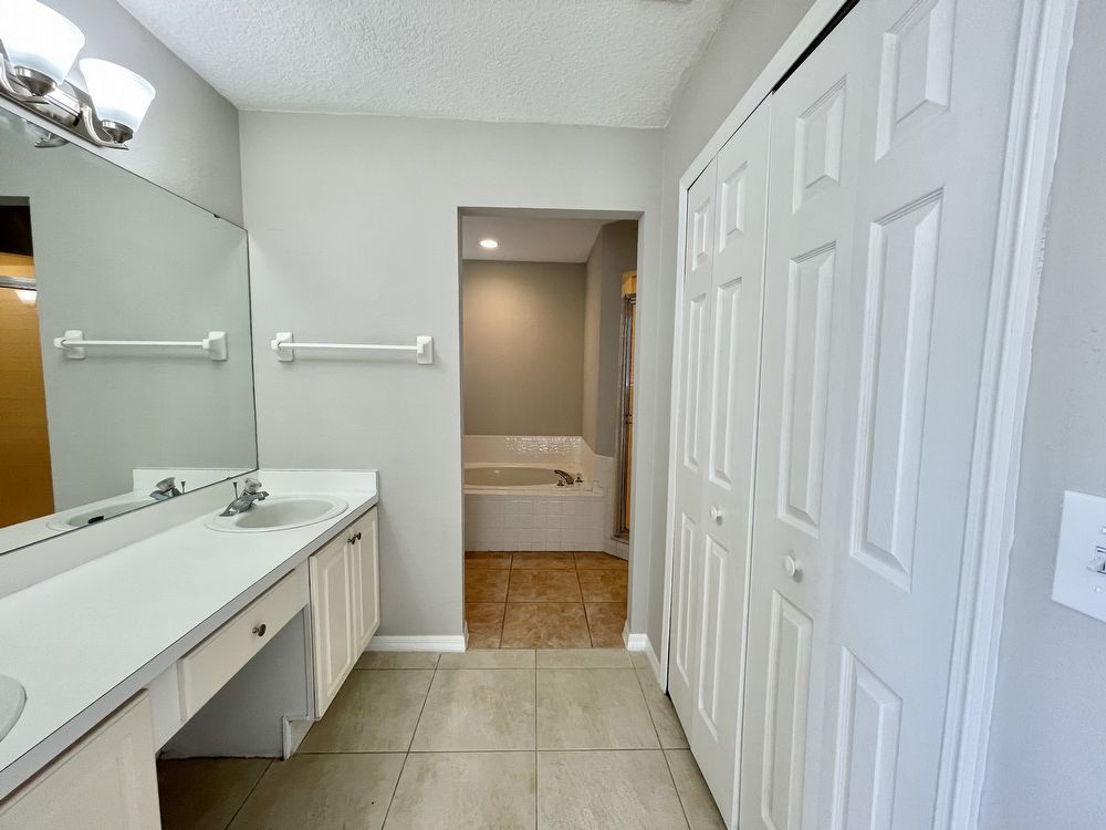 Cute 4/2 Home in East Orlando Wedgefield! property image