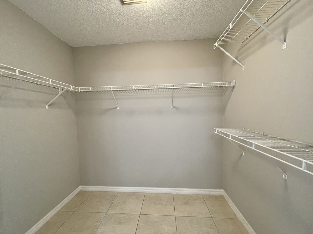 Cute 4/2 Home in East Orlando Wedgefield! property image