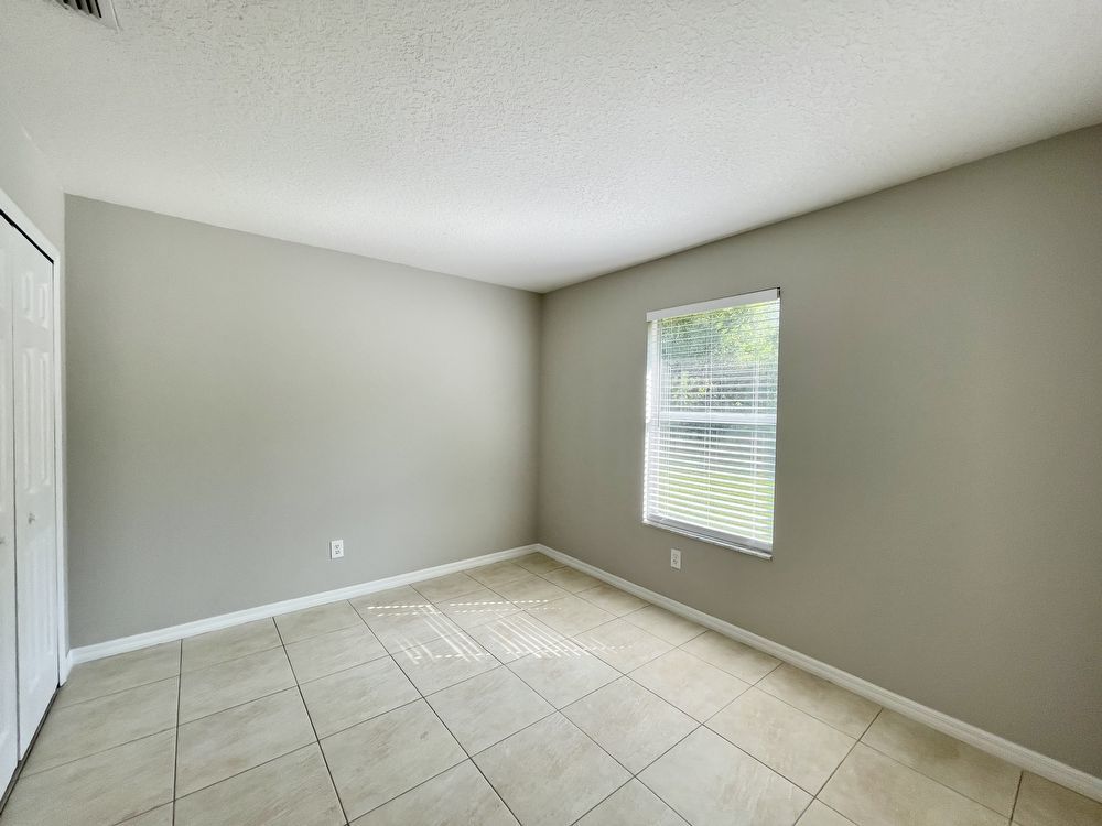Cute 4/2 Home in East Orlando Wedgefield! property image