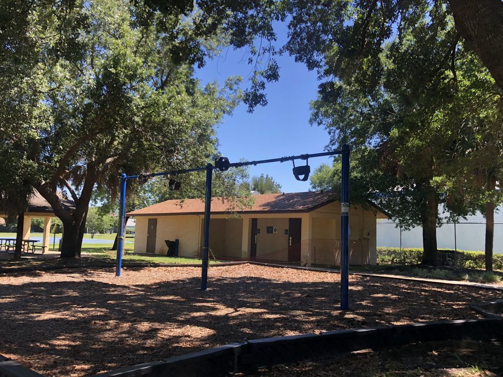 Cute 4/2 Home in East Orlando Wedgefield! property image