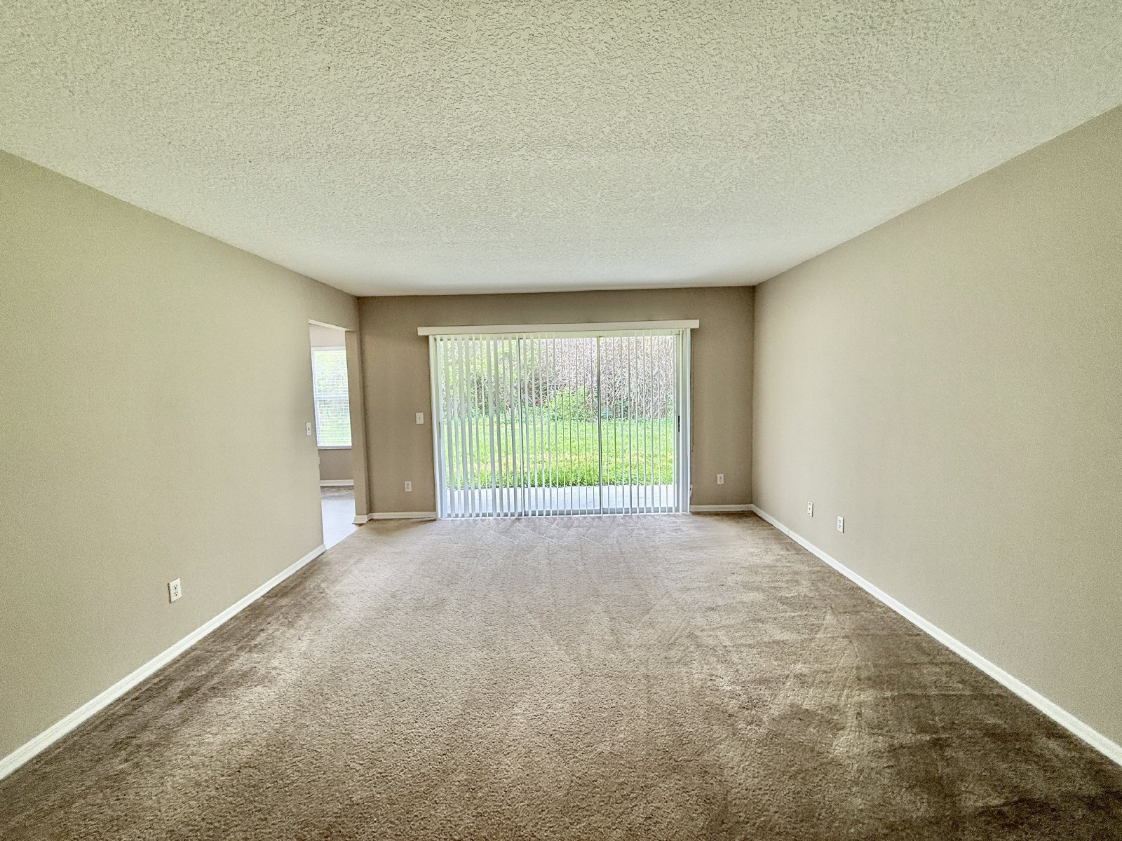 Nice, Large Two-Story 4/3 Home in East Orlando in the Wedgefield Community! property image