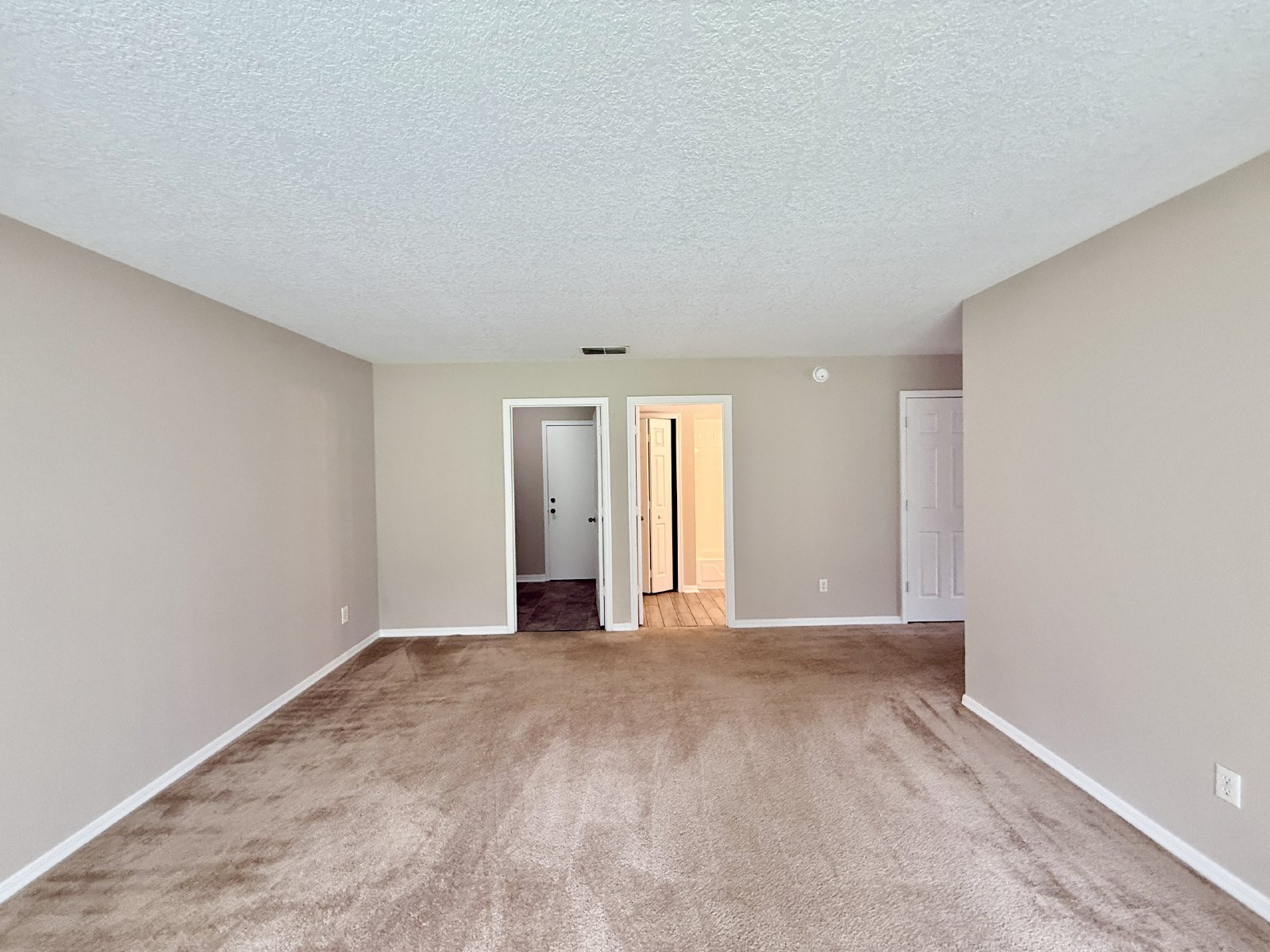Nice, Large Two-Story 4/3 Home in East Orlando in the Wedgefield Community! property image