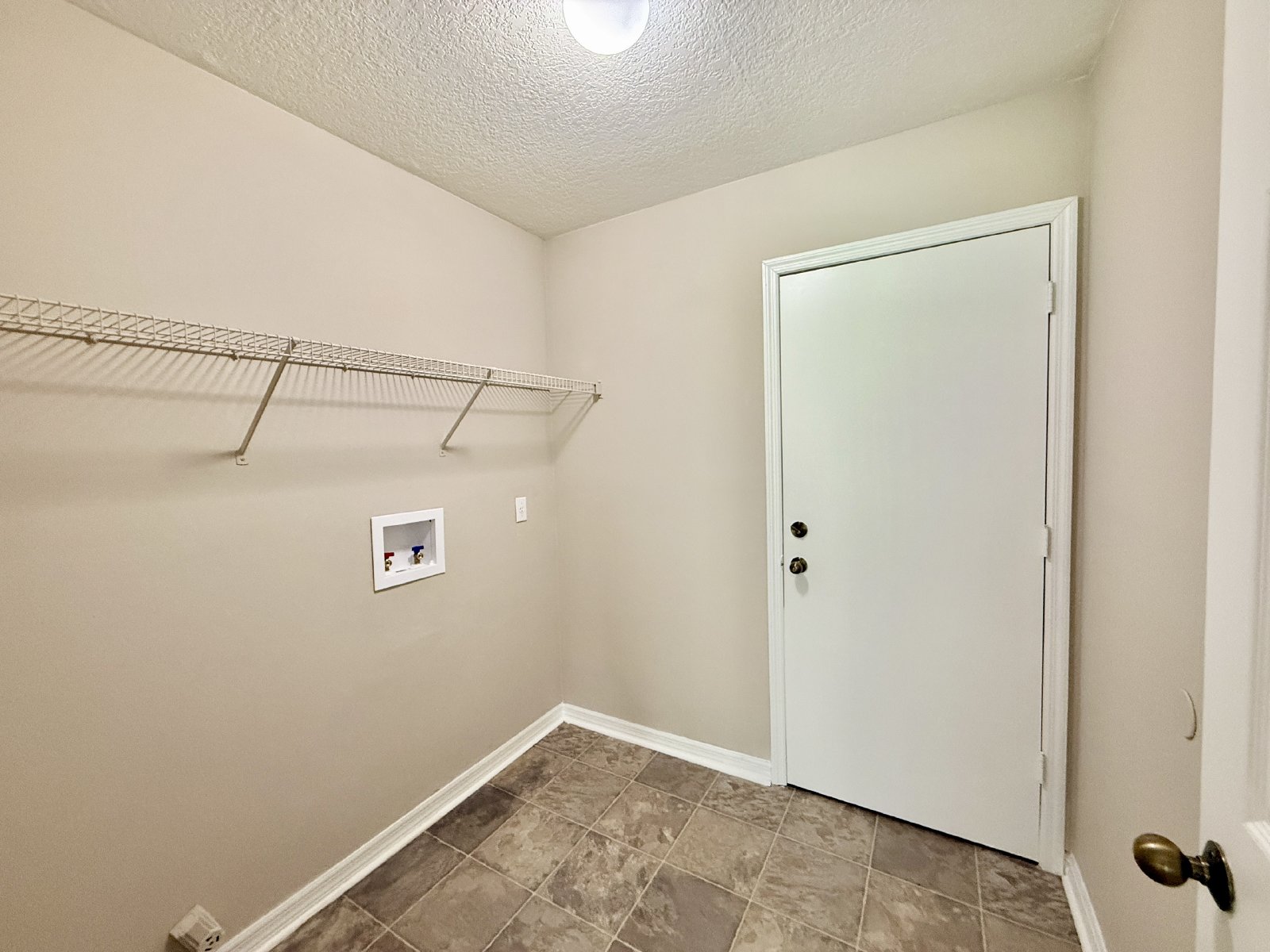 Nice, Large Two-Story 4/3 Home in East Orlando in the Wedgefield Community! property image