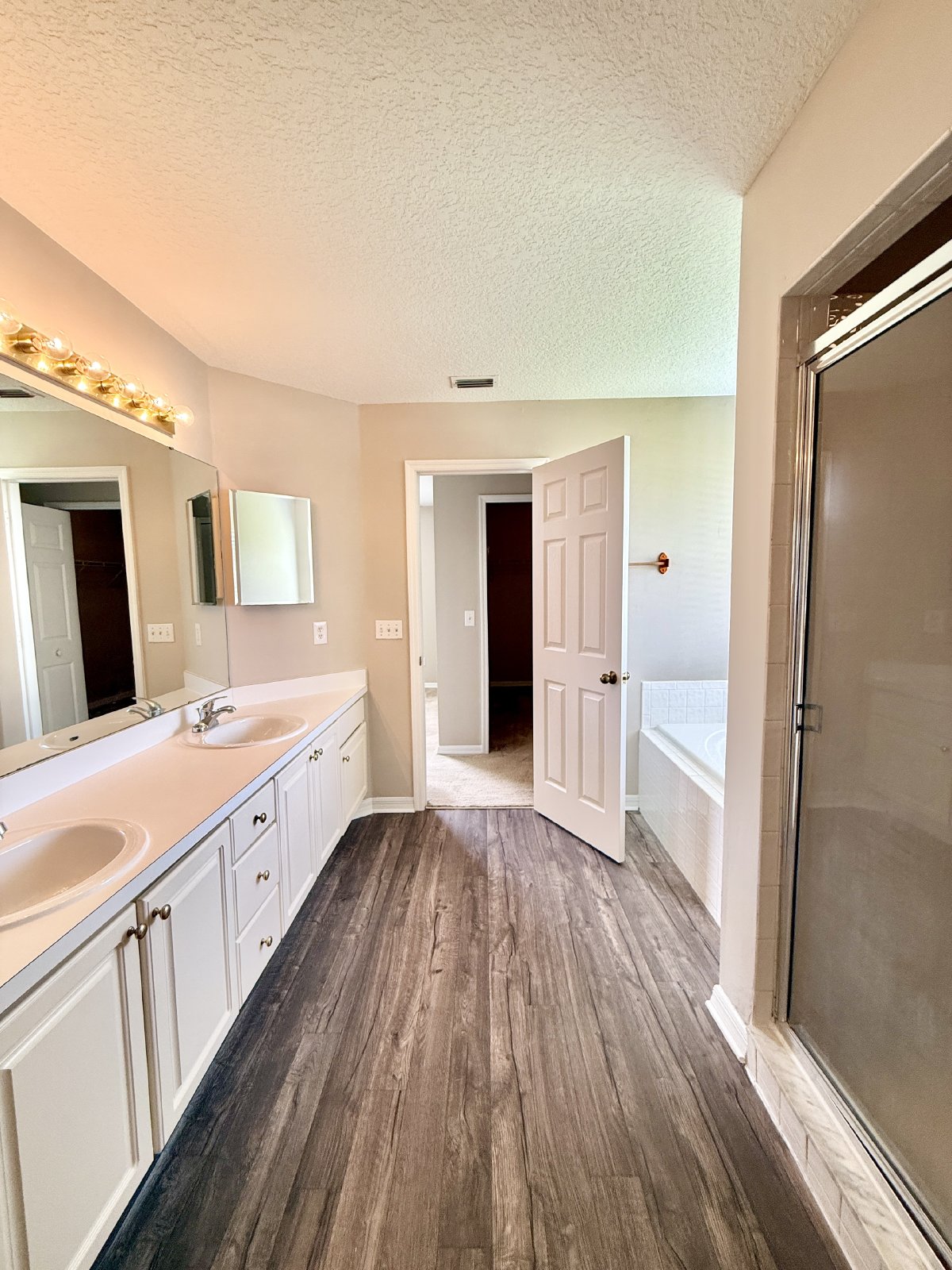 Nice, Large Two-Story 4/3 Home in East Orlando in the Wedgefield Community! property image