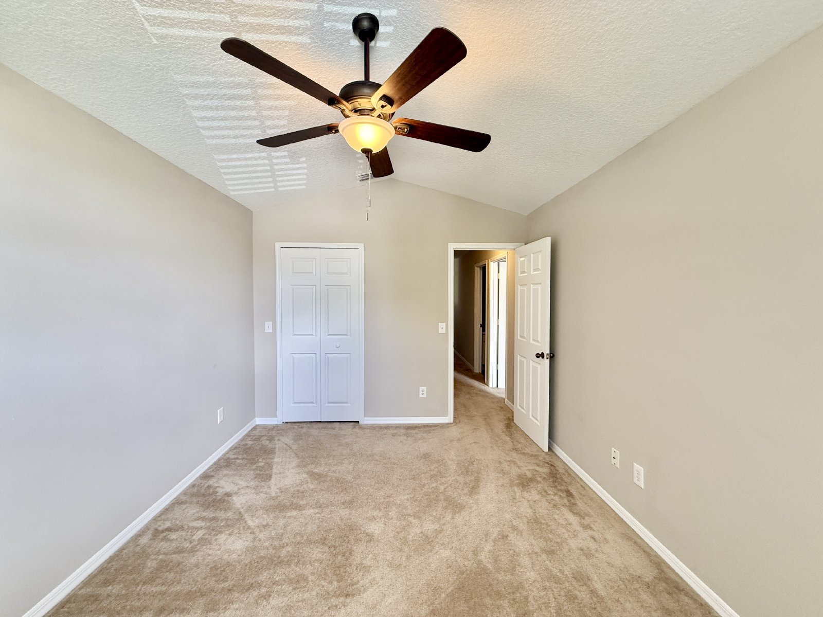 Nice, Large Two-Story 4/3 Home in East Orlando in the Wedgefield Community! property image