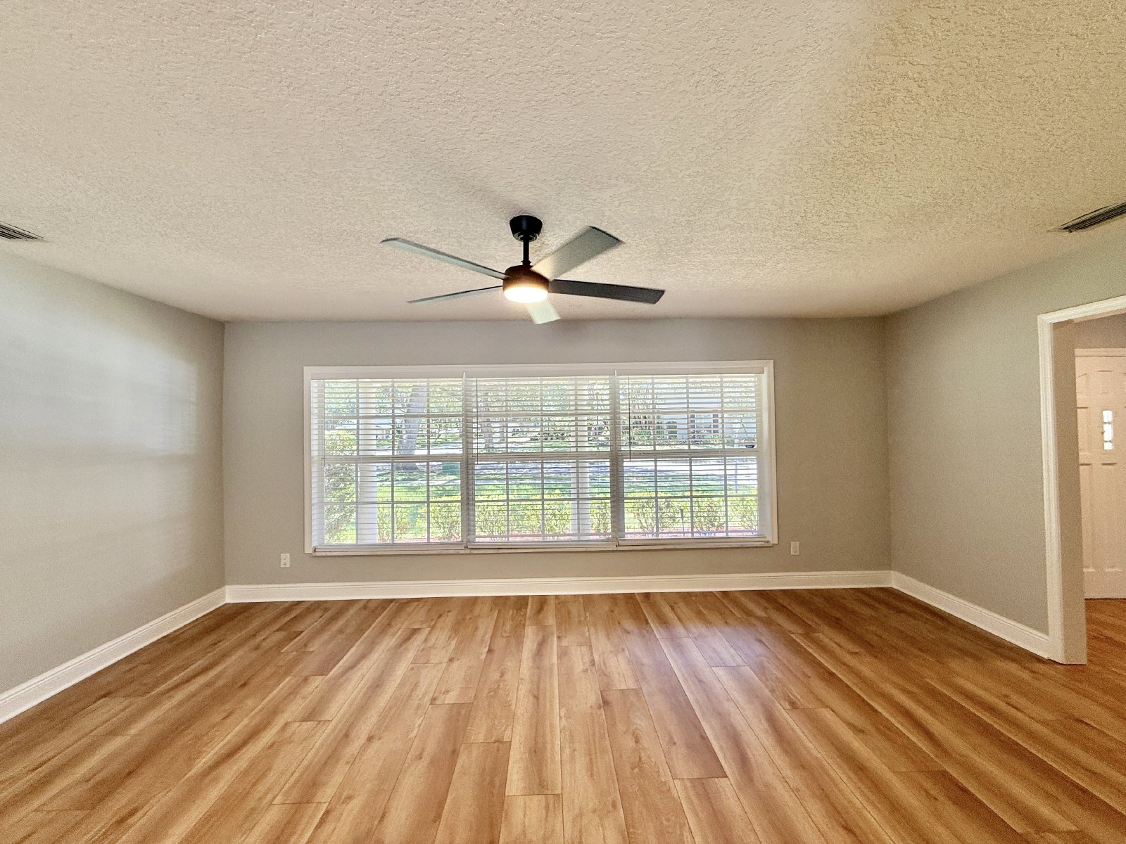 4 BED 3 BATH WINTER PARK  POOL HOME - GREAT LOCATION!! property image