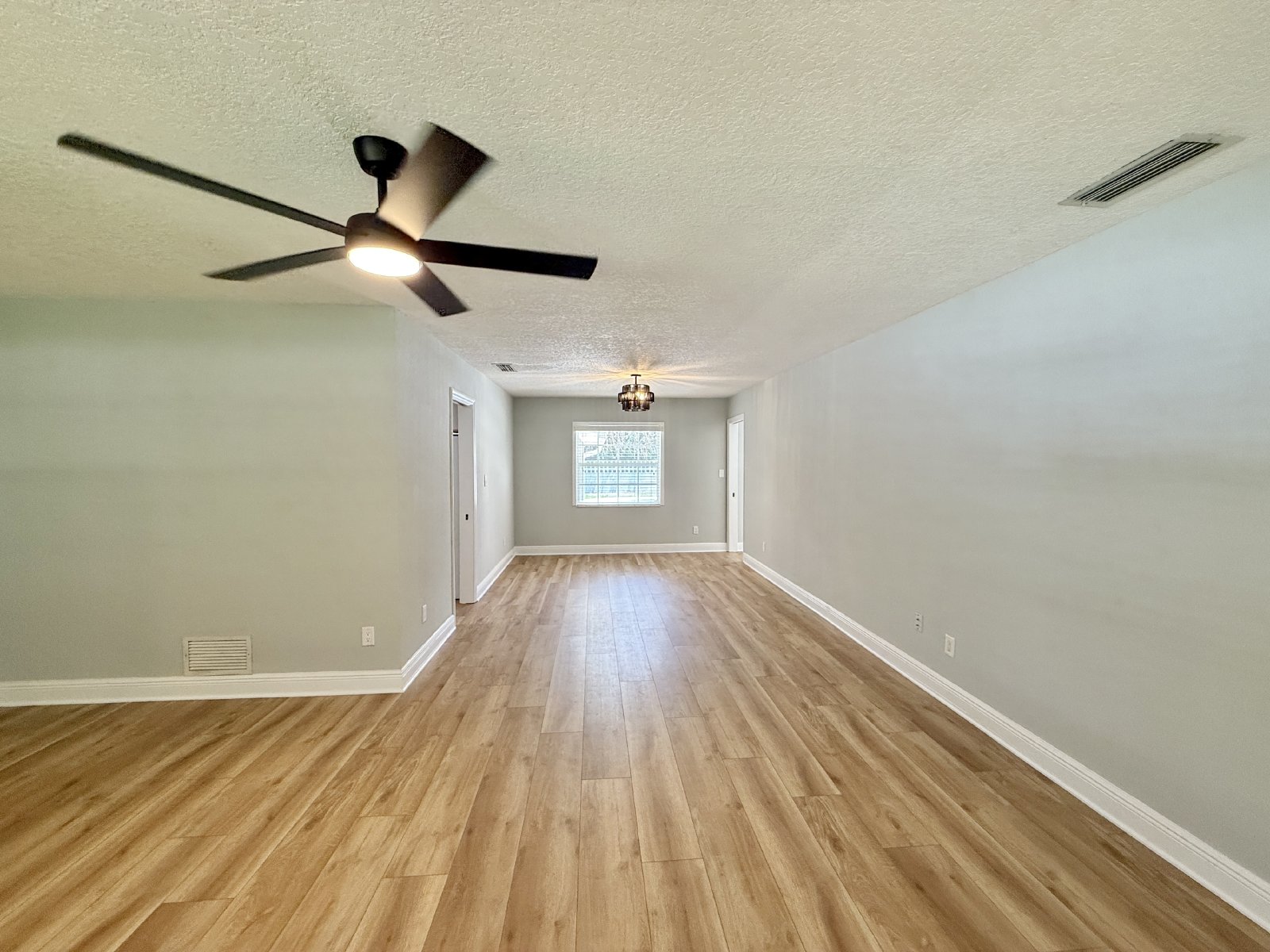 4 BED 3 BATH WINTER PARK  POOL HOME - GREAT LOCATION!! property image