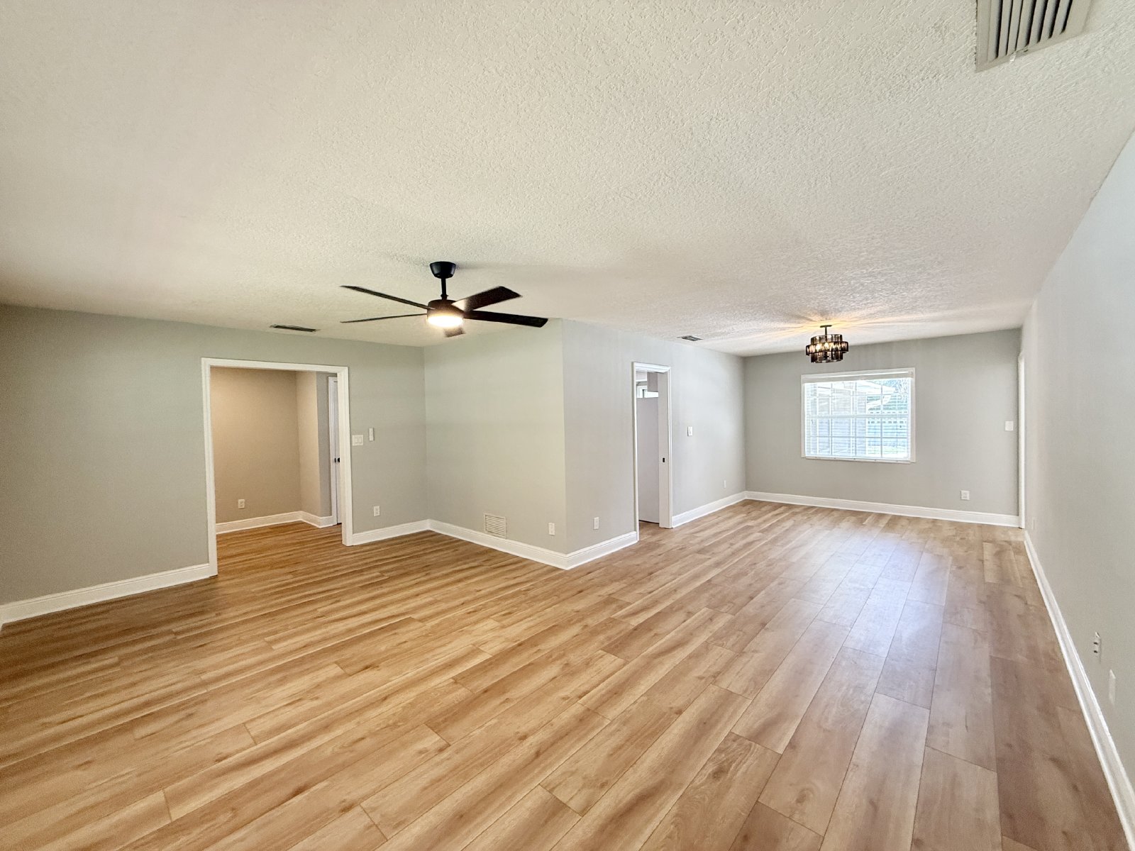 4 BED 3 BATH WINTER PARK  POOL HOME - GREAT LOCATION!! property image