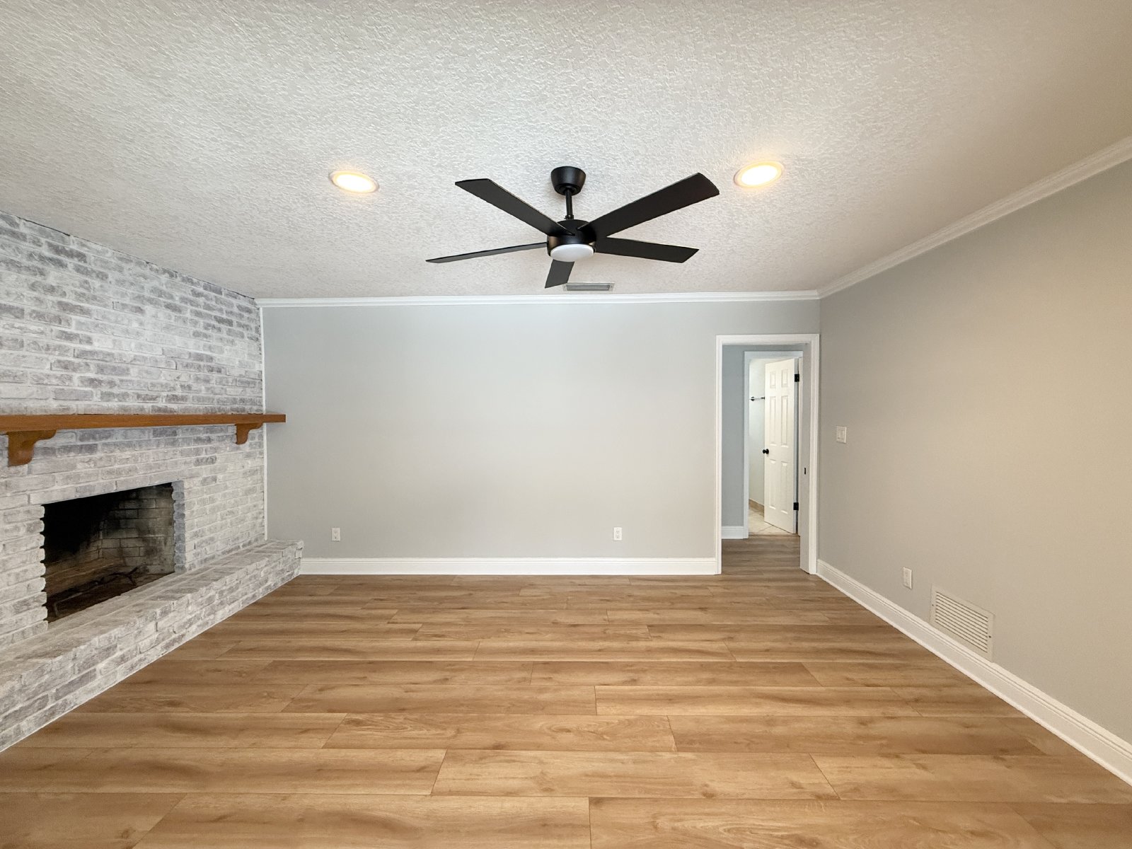 4 BED 3 BATH WINTER PARK  POOL HOME - GREAT LOCATION!! property image