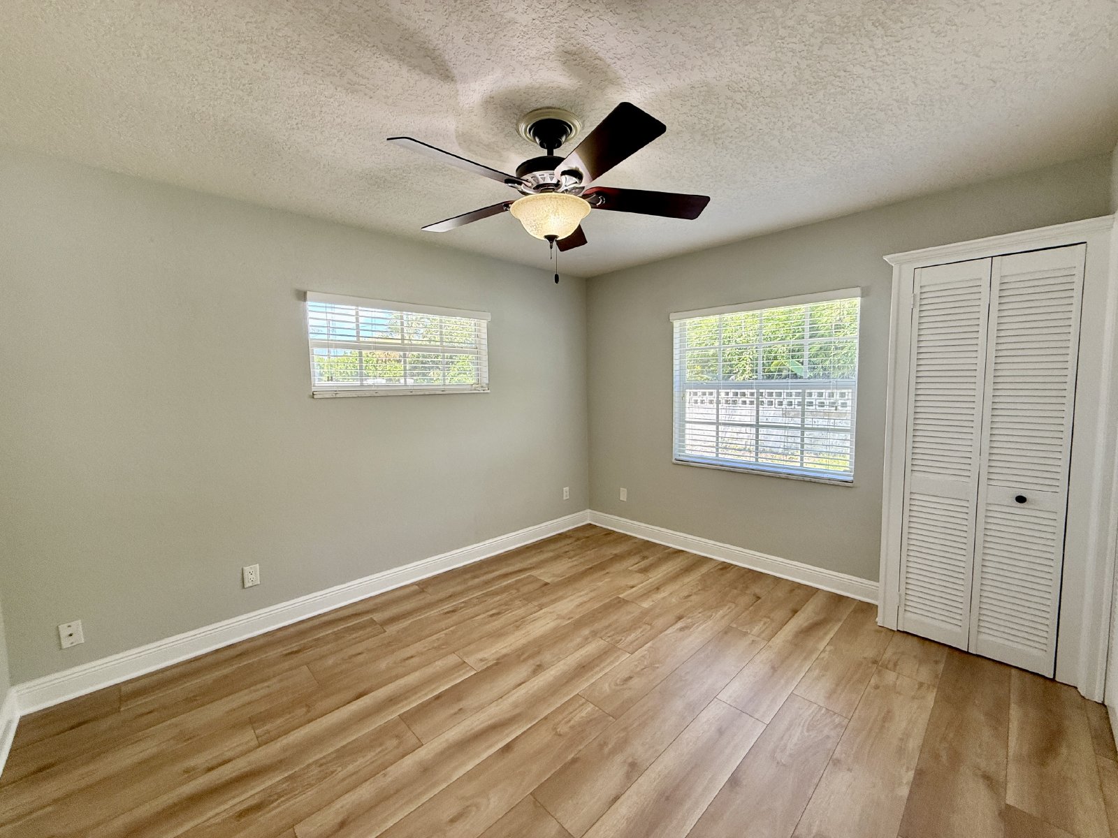 4 BED 3 BATH WINTER PARK  POOL HOME - GREAT LOCATION!! property image