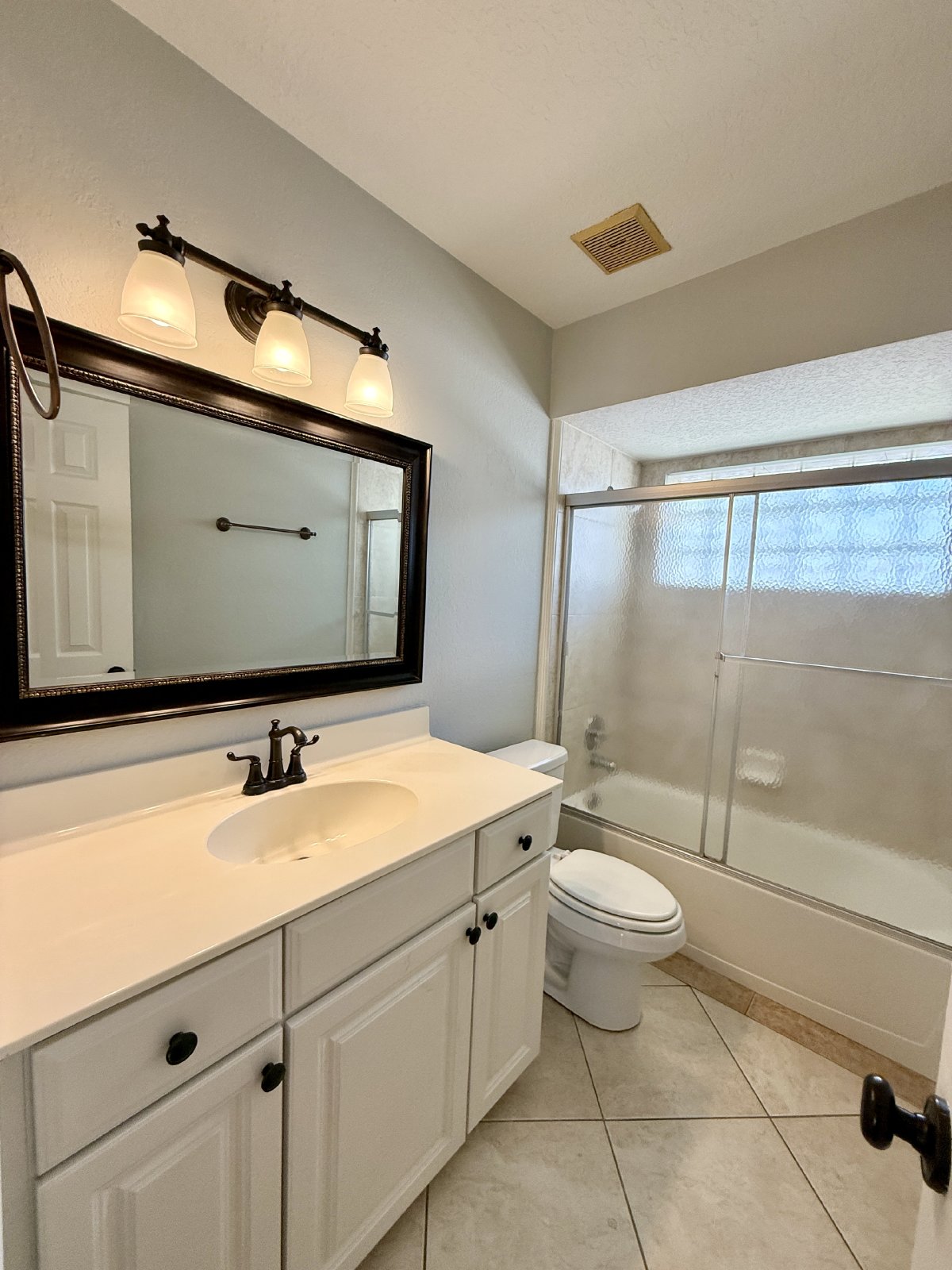 4 BED 3 BATH WINTER PARK  POOL HOME - GREAT LOCATION!! property image