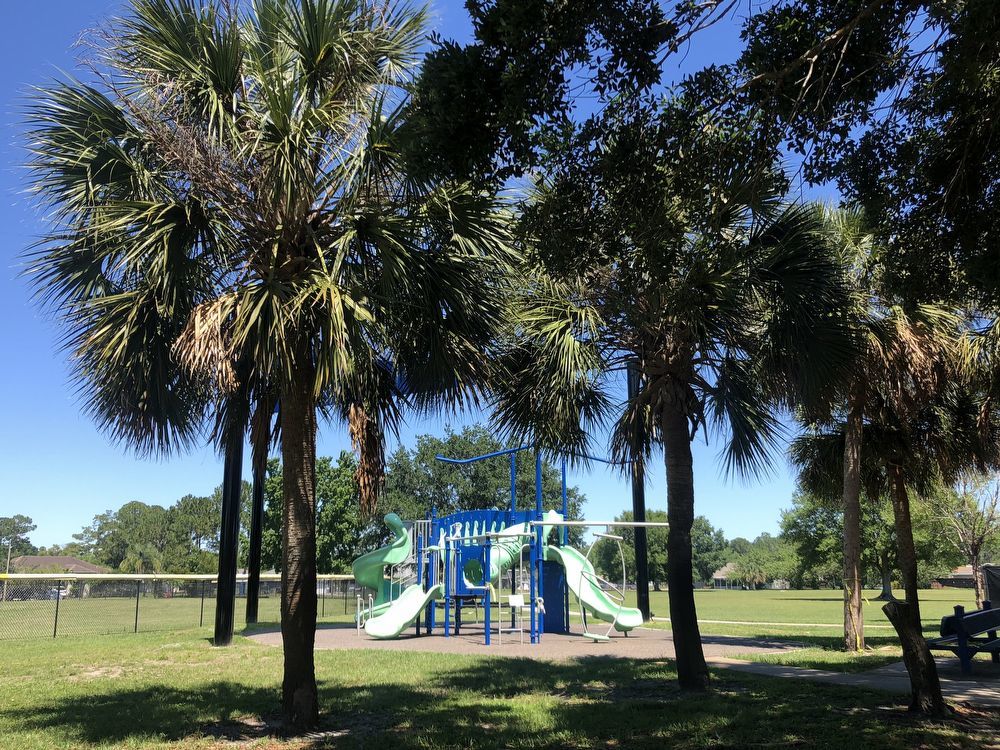 CUTE ORLANDO HOME IN GOLF COURSE COMMUNITY OF WEDGEFIELD property image