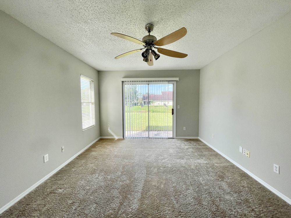 CUTE ORLANDO HOME IN GOLF COURSE COMMUNITY OF WEDGEFIELD property image