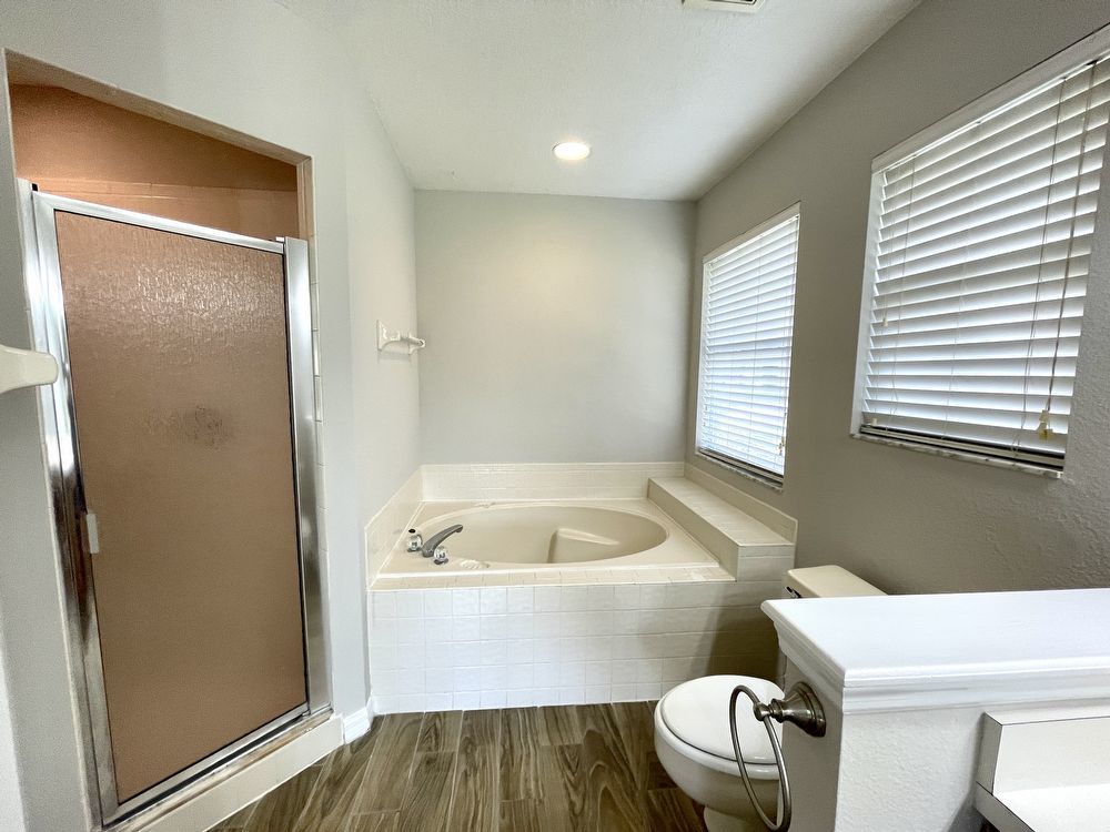 CUTE ORLANDO HOME IN GOLF COURSE COMMUNITY OF WEDGEFIELD property image