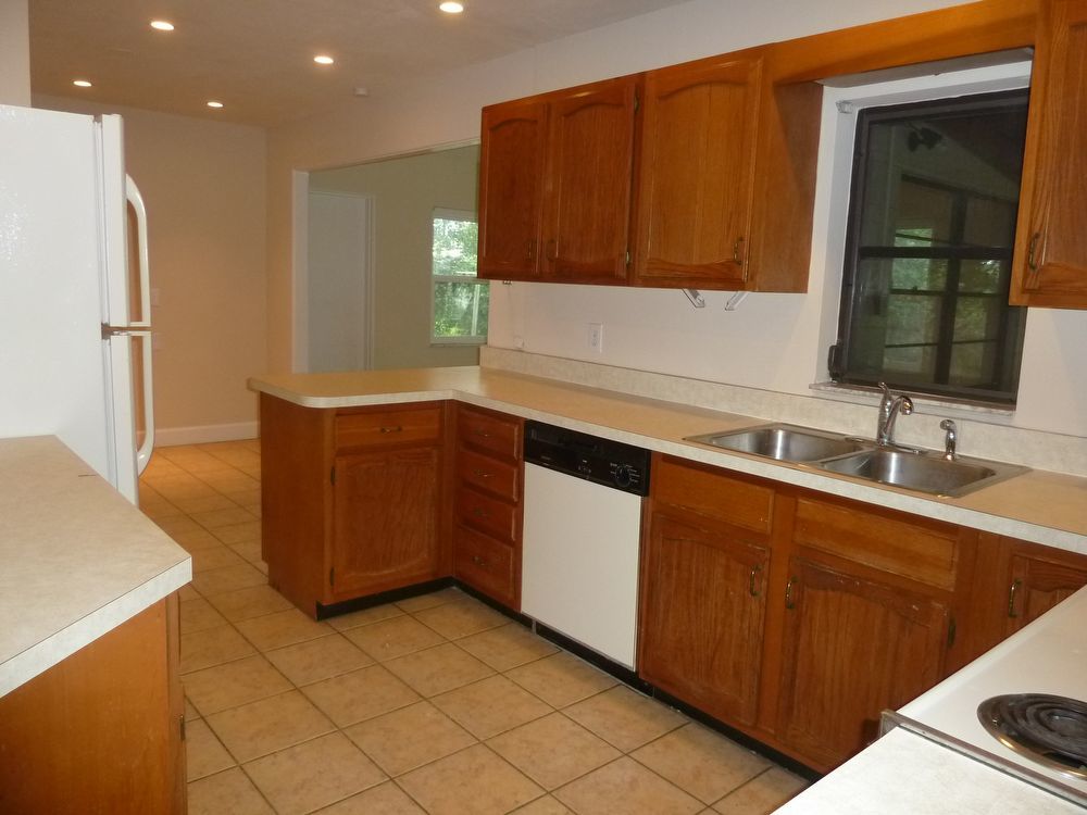 Quaint 2/1.5 in Winter Park with Single Garage Bungalow off Lee Road property image