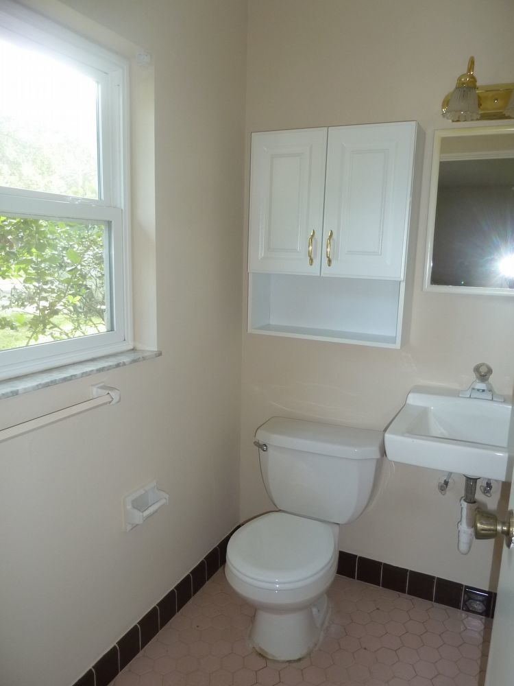 Quaint 2/1.5 in Winter Park with Single Garage Bungalow off Lee Road property image