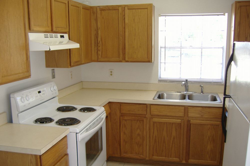 Cute 2/2 Duplex in South Orlando off Michigan, close to Downtown! property image