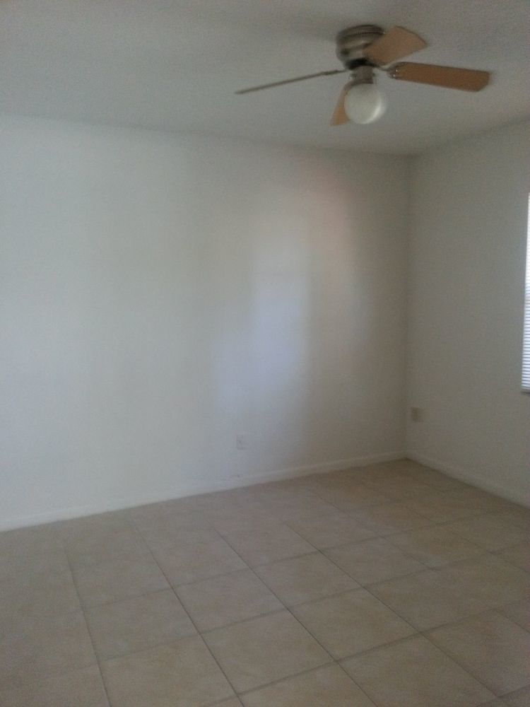 Cute 2/2 Duplex in South Orlando off Michigan, close to Downtown! property image