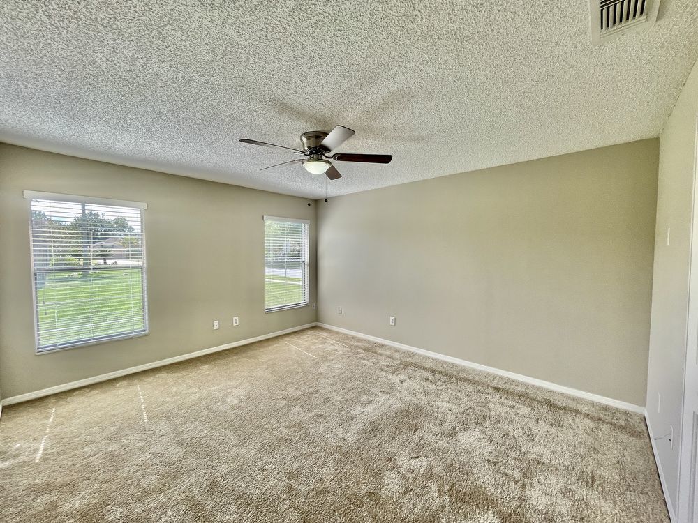 Cute 3/2  Home in OVIEDO - Stillwater on corner lot! property image