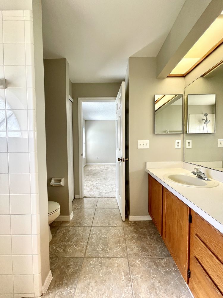 Cute 3/2  Home in OVIEDO - Stillwater on corner lot! property image