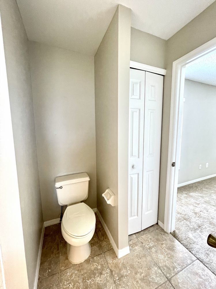 Cute 3/2  Home in OVIEDO - Stillwater on corner lot! property image