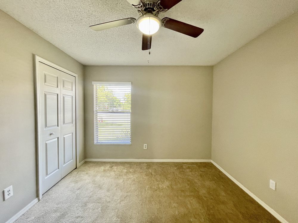 Cute 3/2  Home in OVIEDO - Stillwater on corner lot! property image