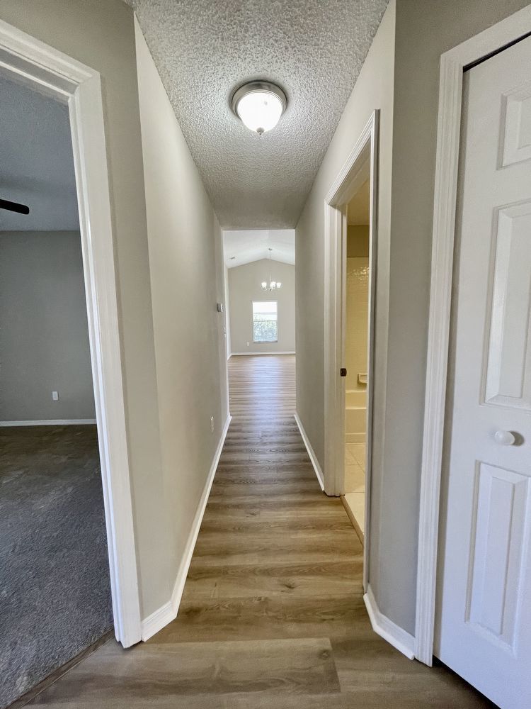 Cute 3/2  Home in OVIEDO - Stillwater on corner lot! property image