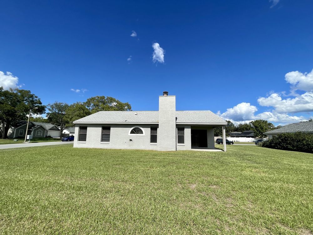 Cute 3/2  Home in OVIEDO - Stillwater on corner lot! property image