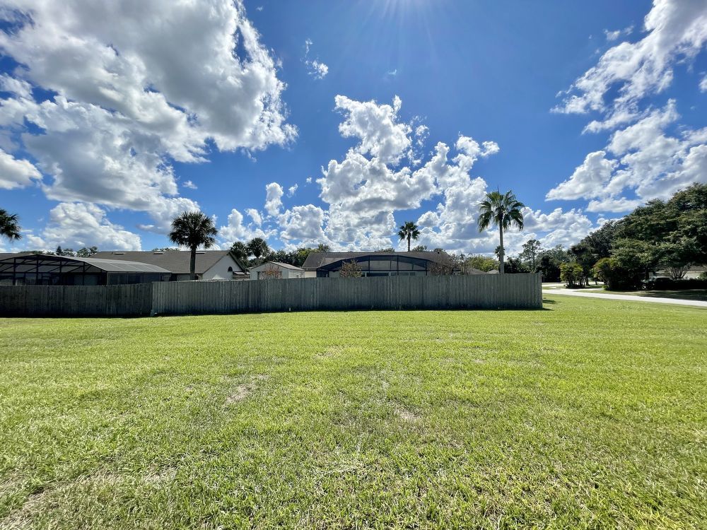 Cute 3/2  Home in OVIEDO - Stillwater on corner lot! property image