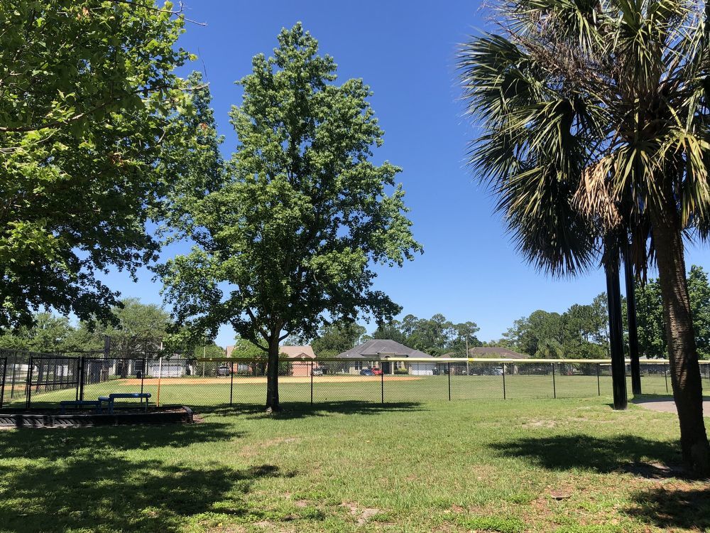 Two Story 3/3 Golf Course Townhome in Wedgefield! property image