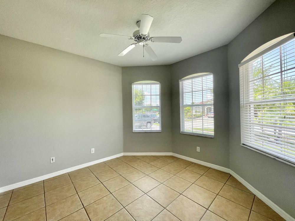 SOUTHEAST ORLANDO HOME - TIVOLI WOODS VILLAGE property image