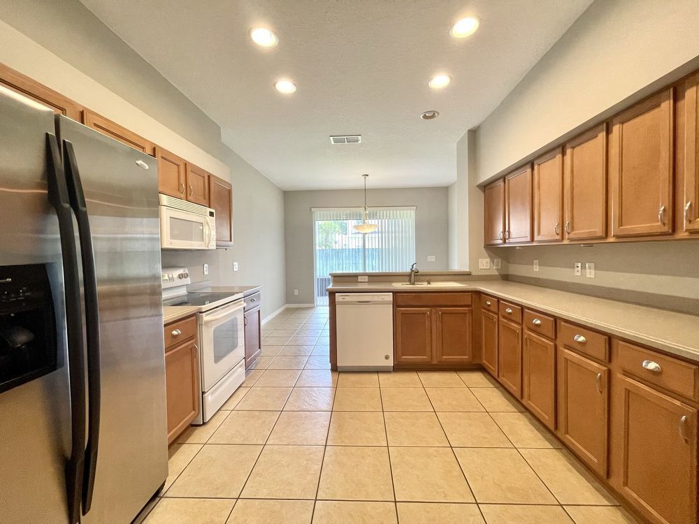 SOUTHEAST ORLANDO HOME - TIVOLI WOODS VILLAGE property image
