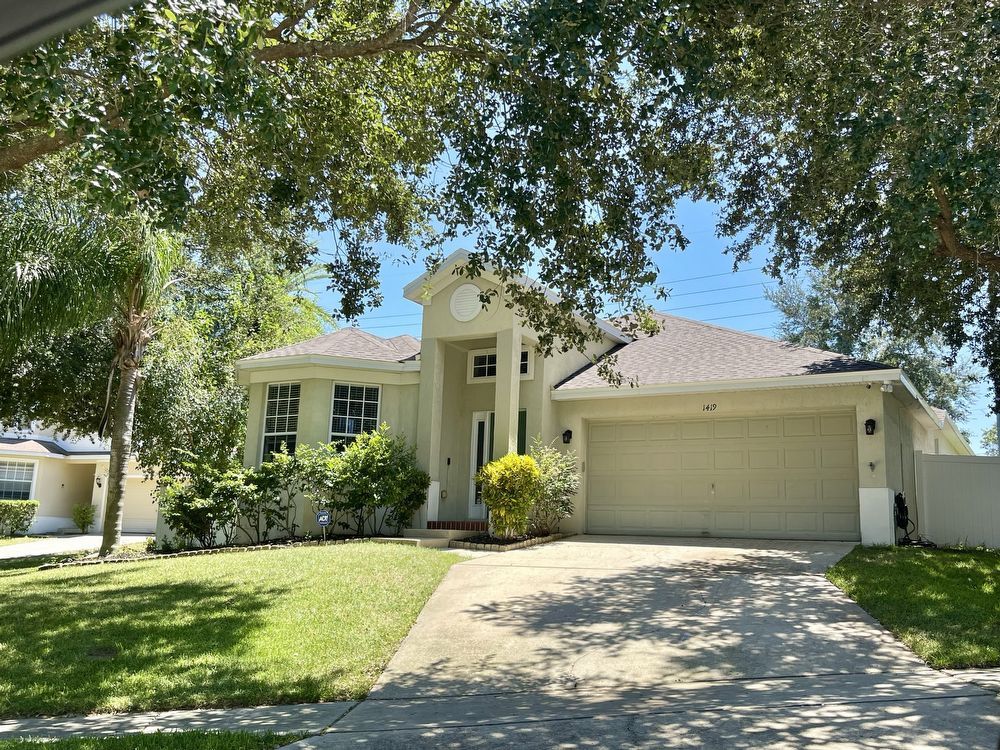 Gorgeous 3/2 Pool Home on Large Lot in  Parkside at Errol Estate property image