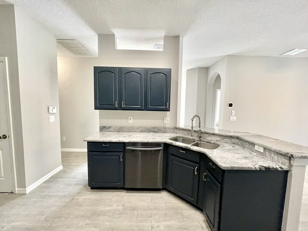 Gorgeous 3/2 Pool Home on Large Lot in  Parkside at Errol Estate property image