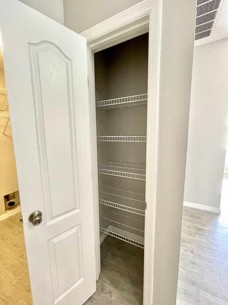 Gorgeous 3/2 Pool Home on Large Lot in  Parkside at Errol Estate property image