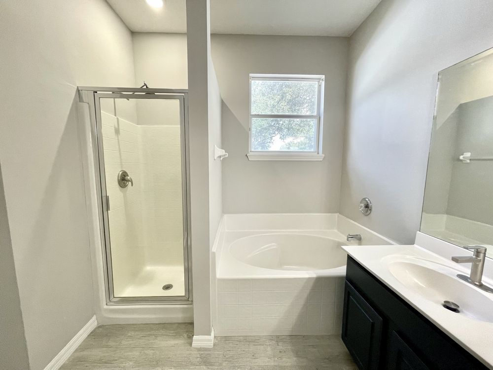 Gorgeous 3/2 Pool Home on Large Lot in  Parkside at Errol Estate property image