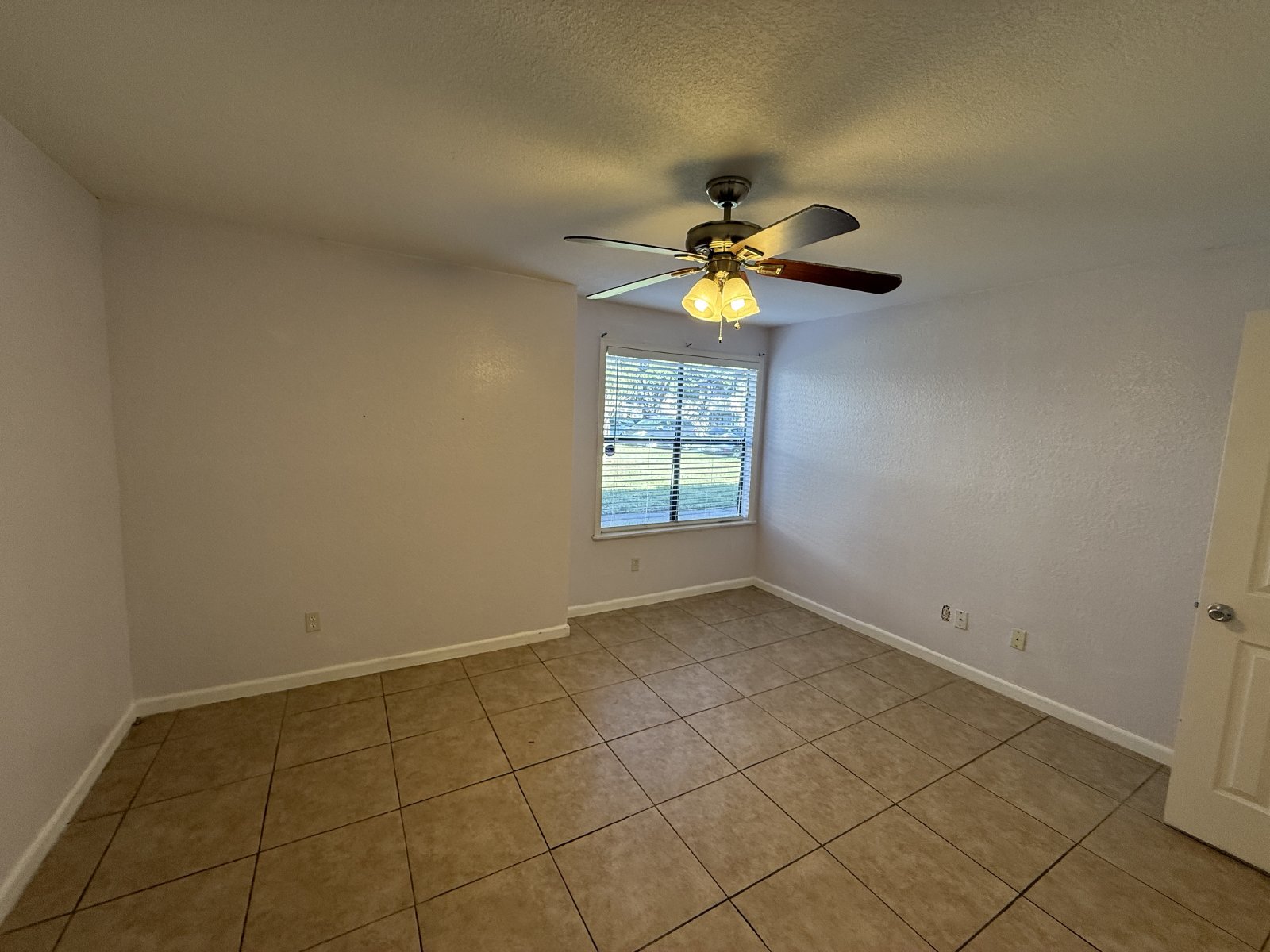 Cute 1/1 Condo in Winter Park! property image