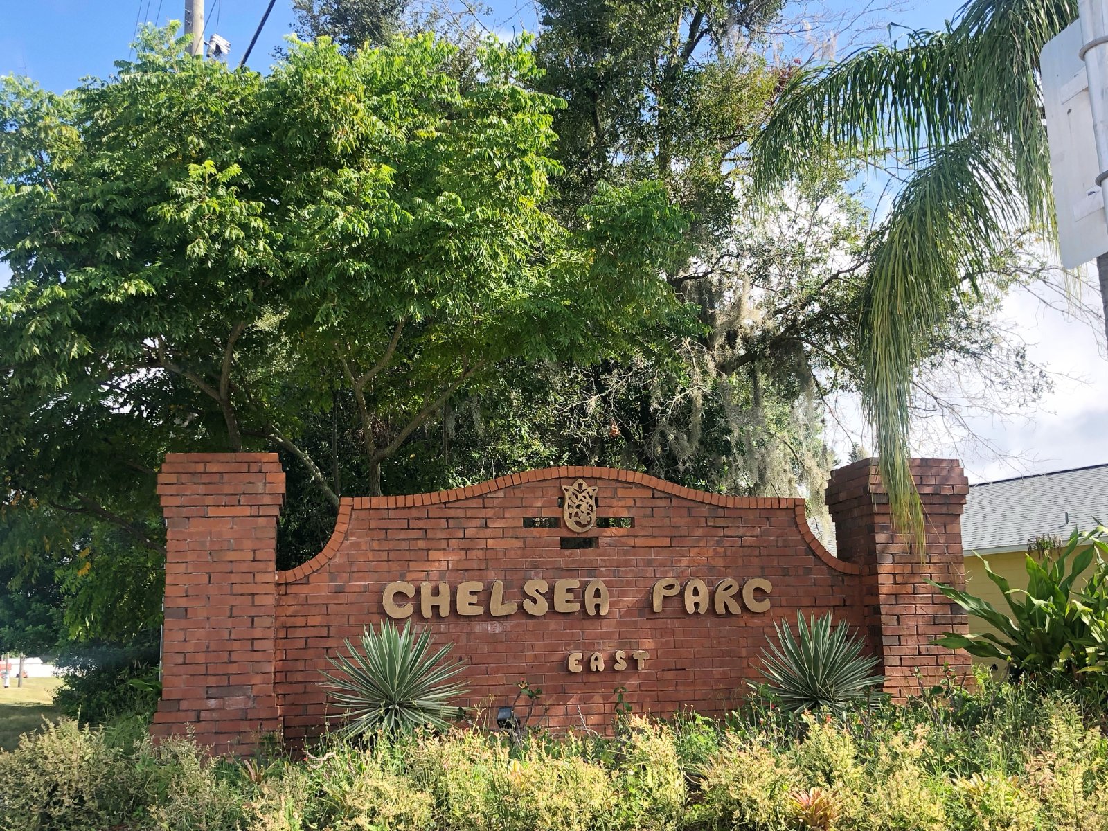 Cute 3/2 Rental Home with Single Car garage in East Orlando! property image