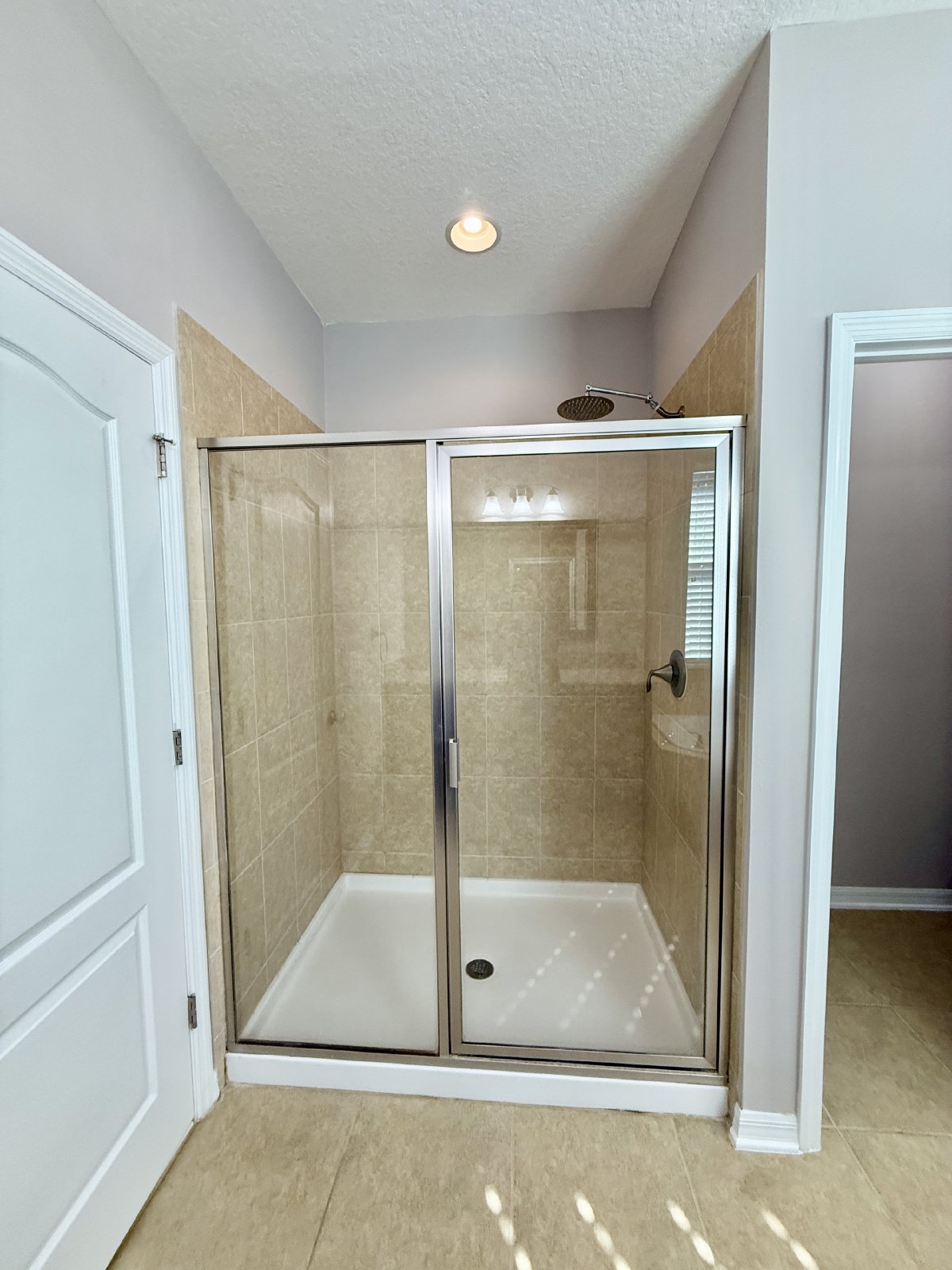 SPACIOUS Two Story Beautiful 5/4 Home in The Enclave At Aloma! property image