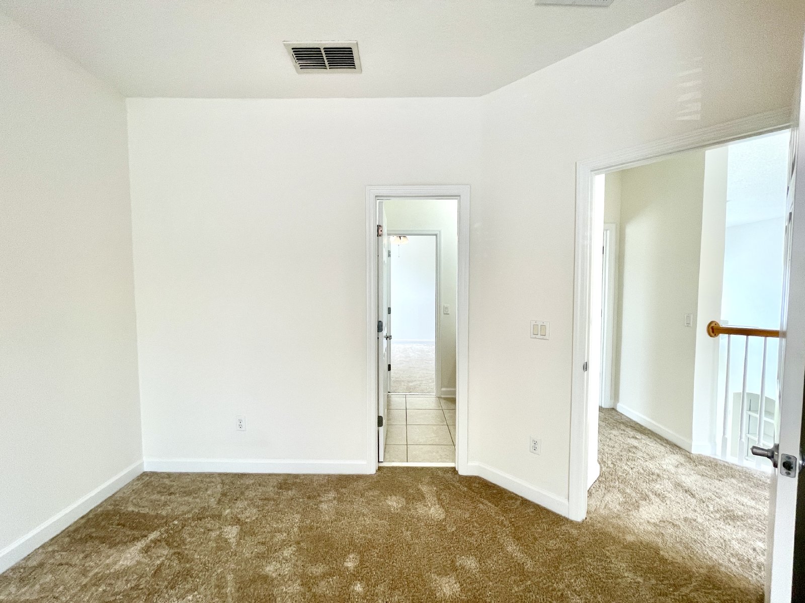 AVALON PARK SPACIOUS 5/3.5 HOME IN EAST ORLANDO property image