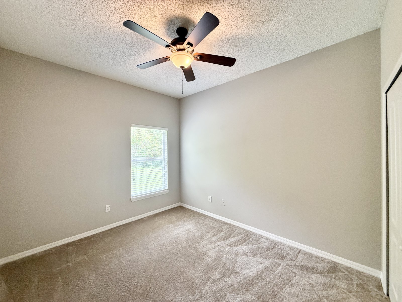 CUTE 3 BED/2 BATH HOME IN SOUTHEAST ORLANDO - WATERSIDE! property image