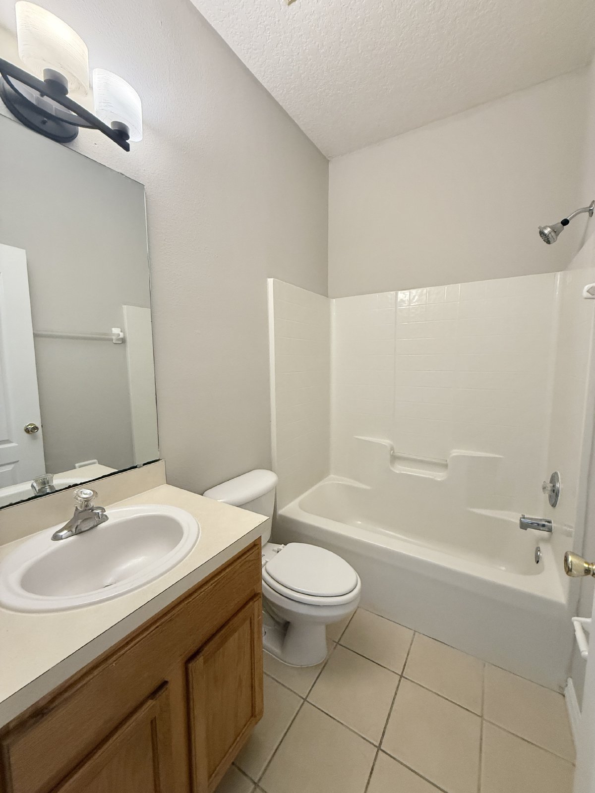 CUTE 3 BED/2 BATH HOME IN SOUTHEAST ORLANDO - WATERSIDE! property image