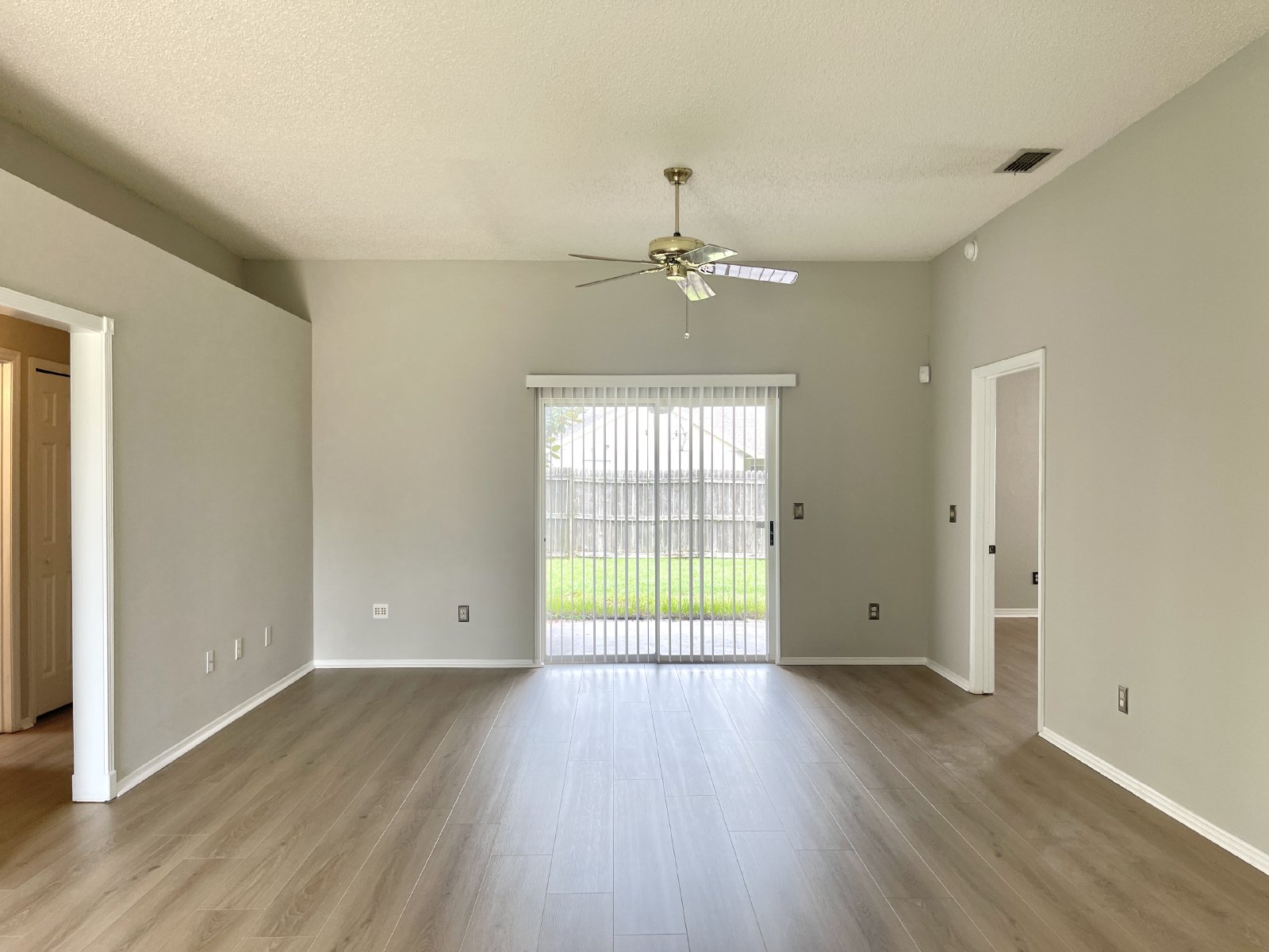 OVIEDO HOME WITH SOUGHT AFTER SCHOOLS property image