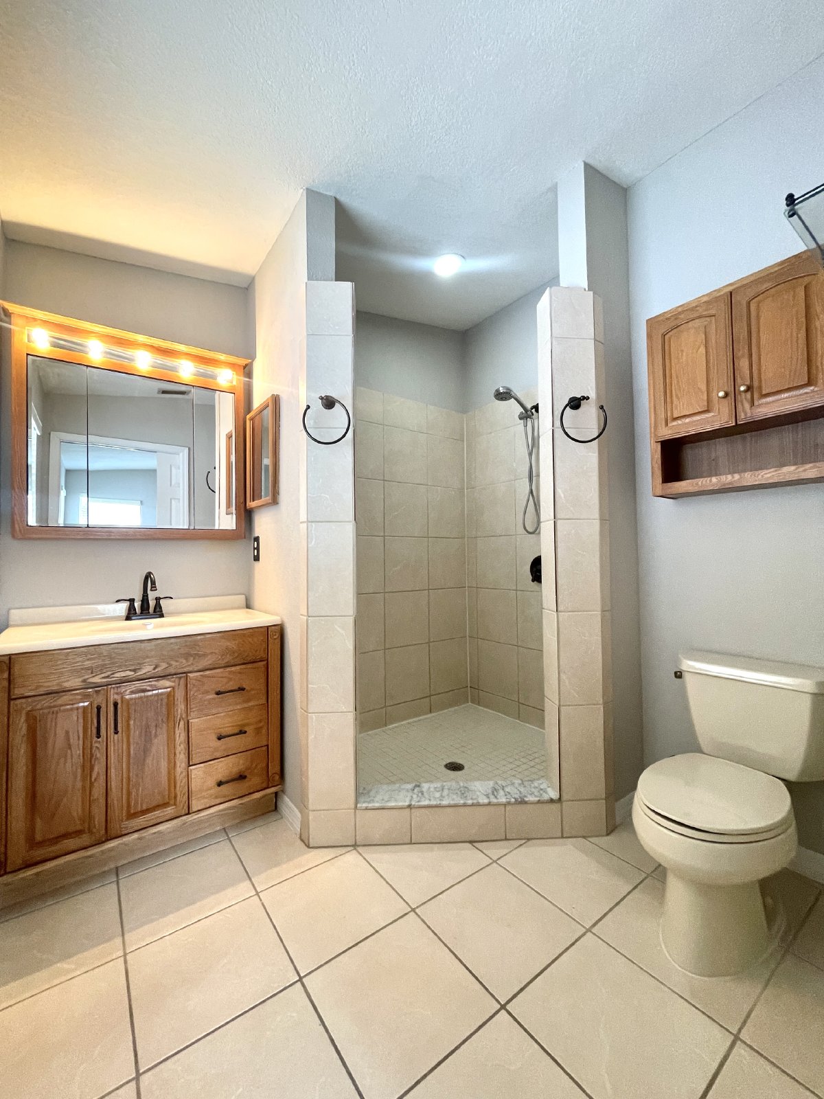 OVIEDO HOME WITH SOUGHT AFTER SCHOOLS property image