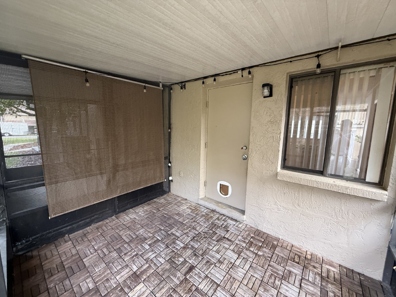 Gorgeous, Remodeled 2 Bedroom 2.5 Bath Condo in Sandlewood Trails of Winter Park! property image