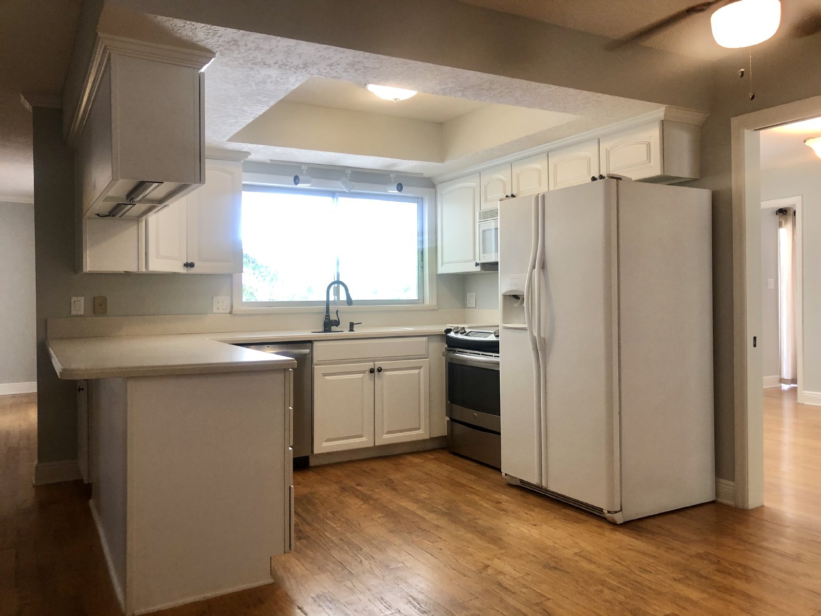 4 BED 3 BATH WINTER PARK  POOL HOME - GREAT LOCATION!! property image