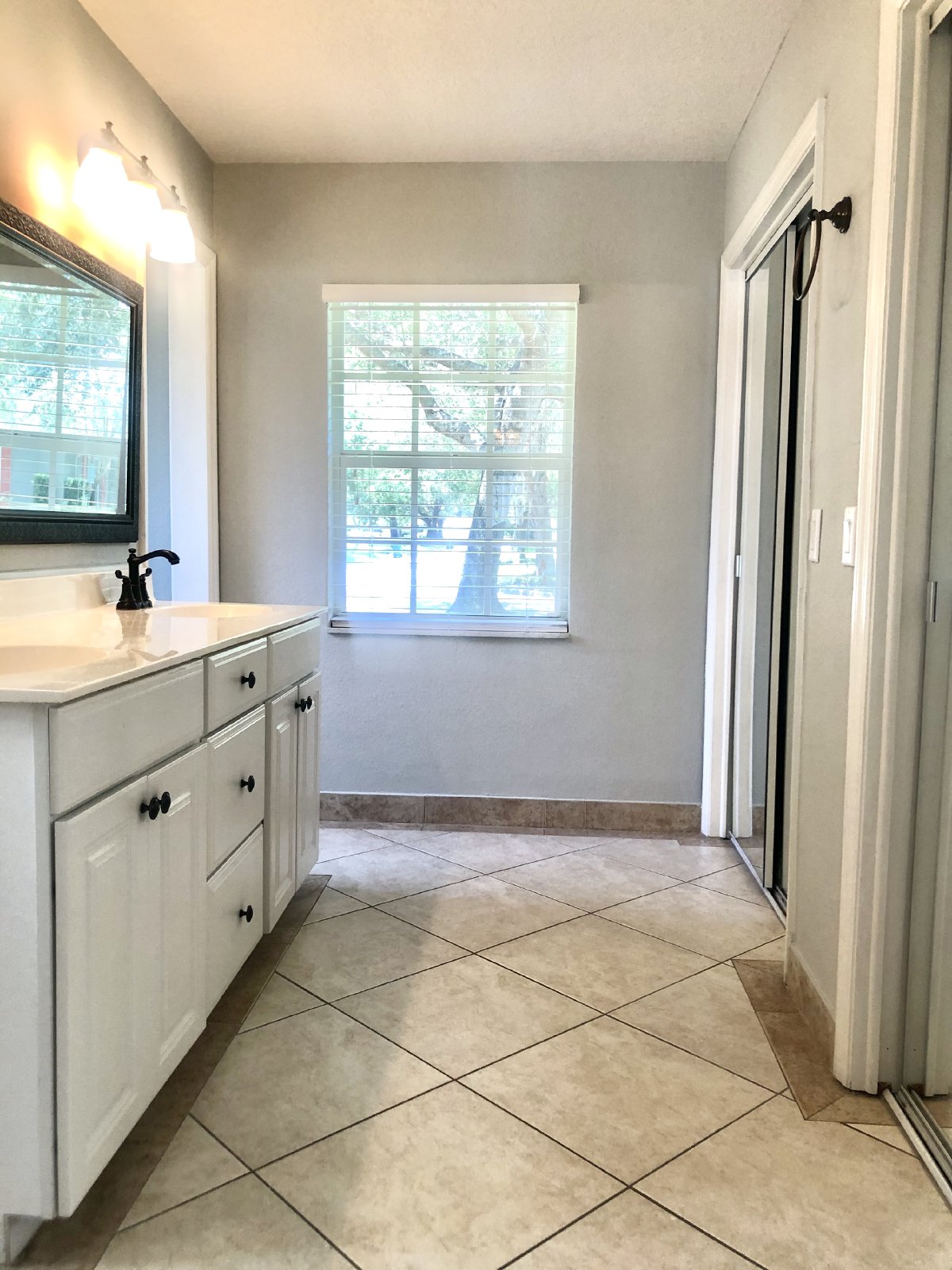 4 BED 3 BATH WINTER PARK  POOL HOME - GREAT LOCATION!! property image