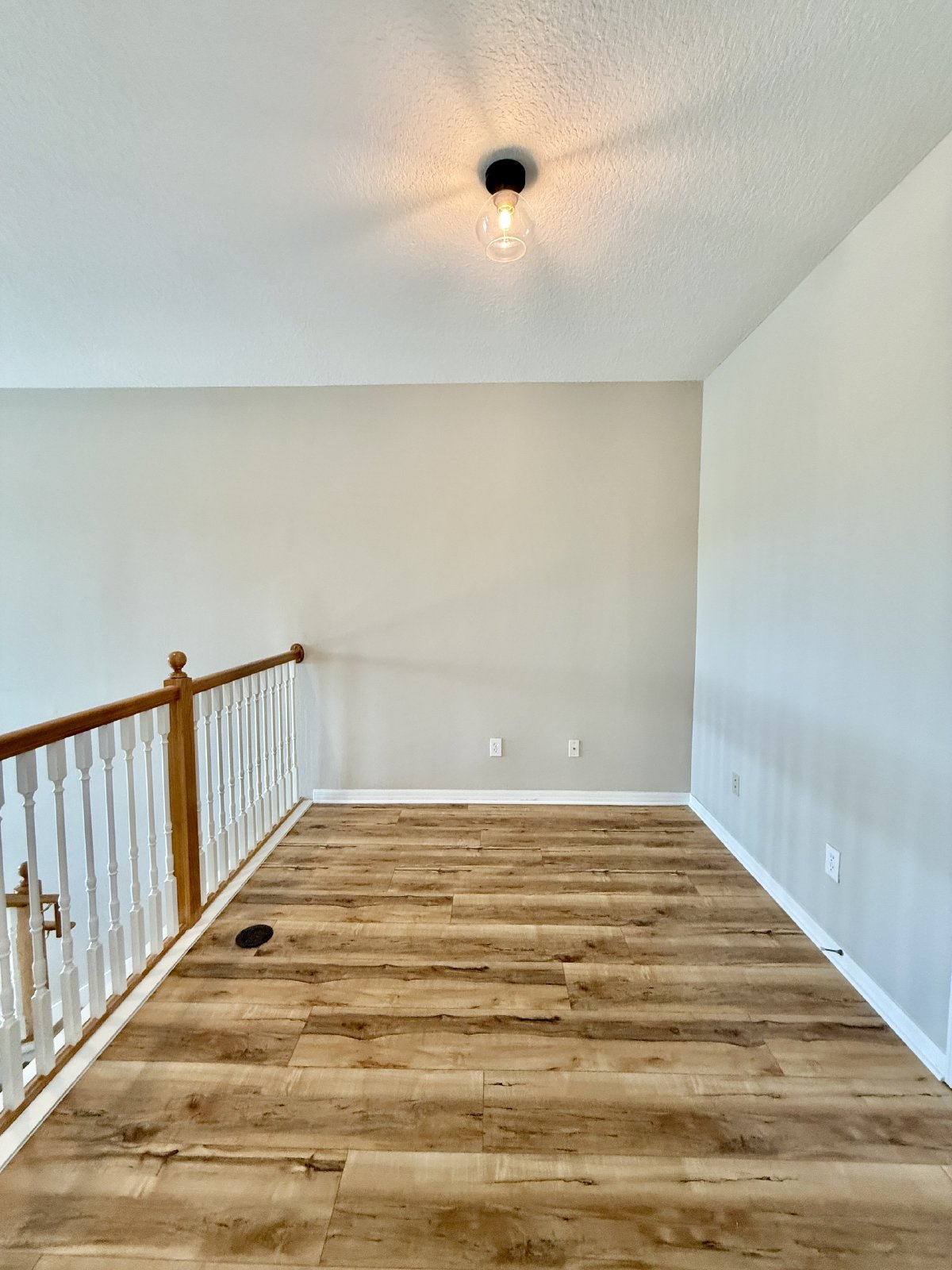 Gorgeous, 3/2.5 Two-Story Townhome in Gated Woodland Terrace at Timber Springs with Pond View! property image